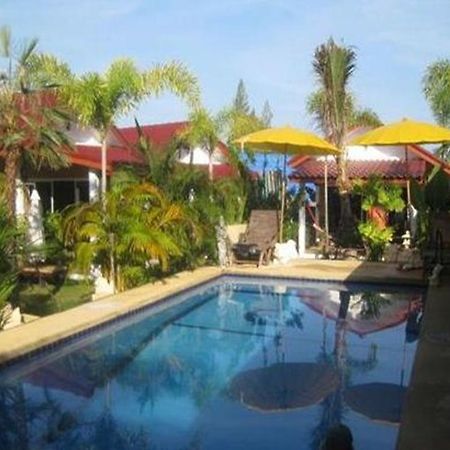 Sanuk bungalows Rawai Bagian luar foto